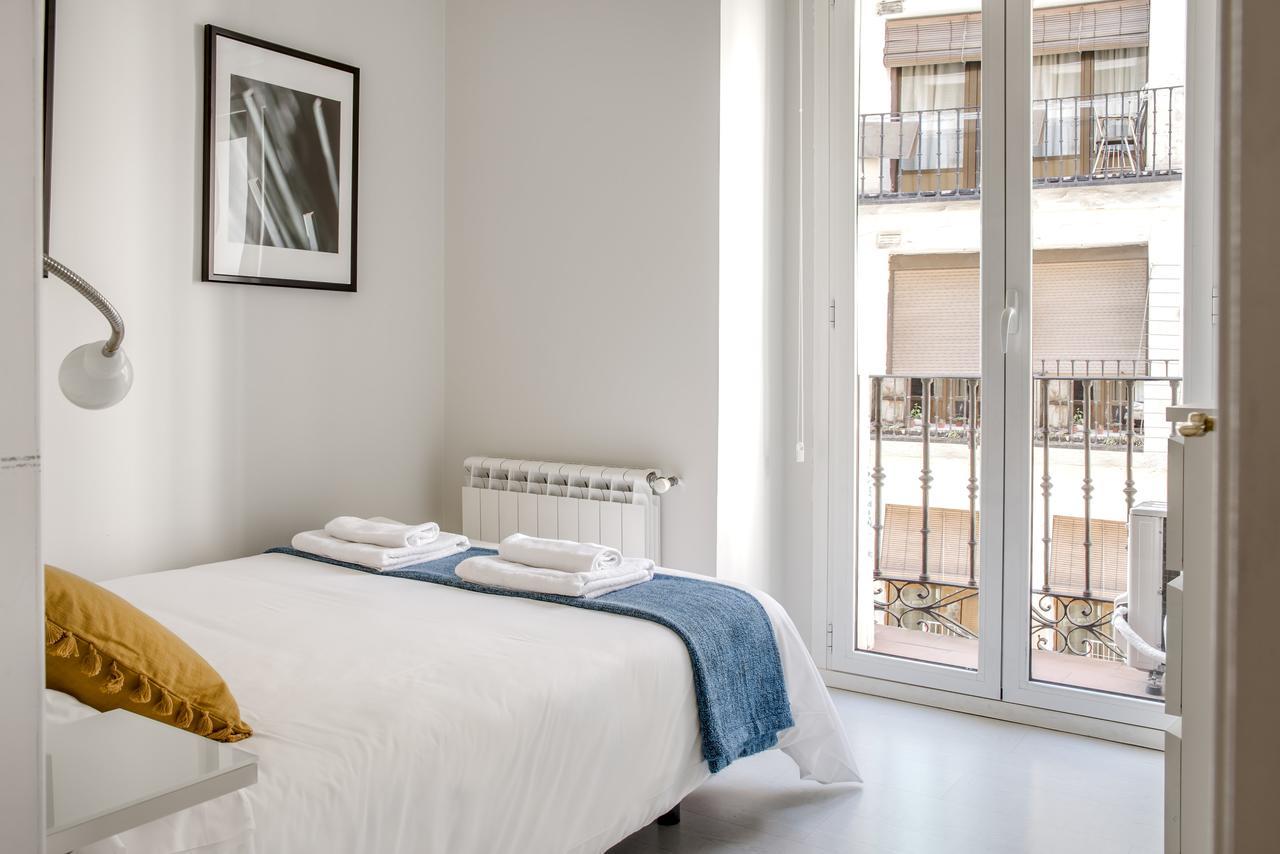 Atocha Lux, By Presidence Rentals Madrid Exteriör bild