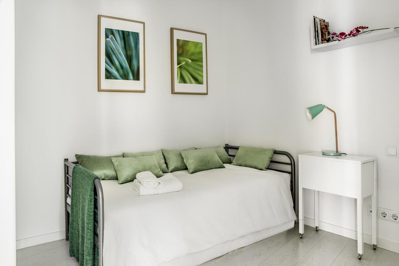 Atocha Lux, By Presidence Rentals Madrid Exteriör bild